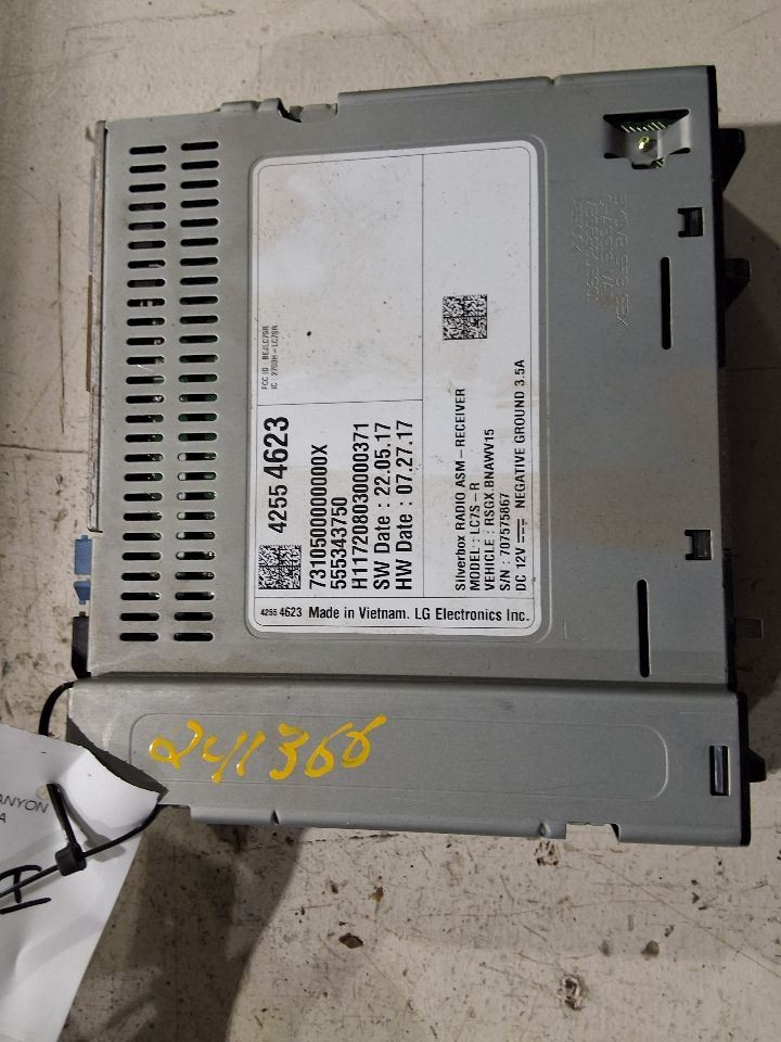 2018-2019 GMC Sierra Radio Receiver ID 42554558 or 42554623