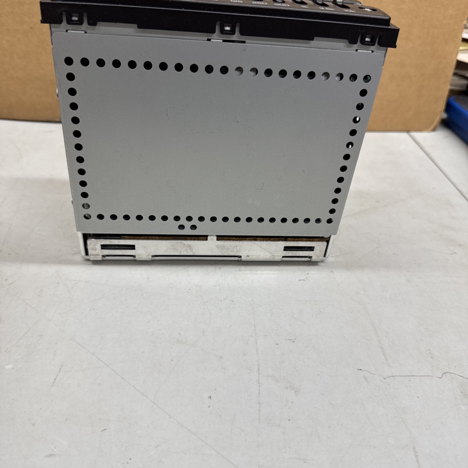 Mitsubishi MB823847 Sterio Radio See Desc 1991-99 Mitsubishi 300GT/Dodge Stealth