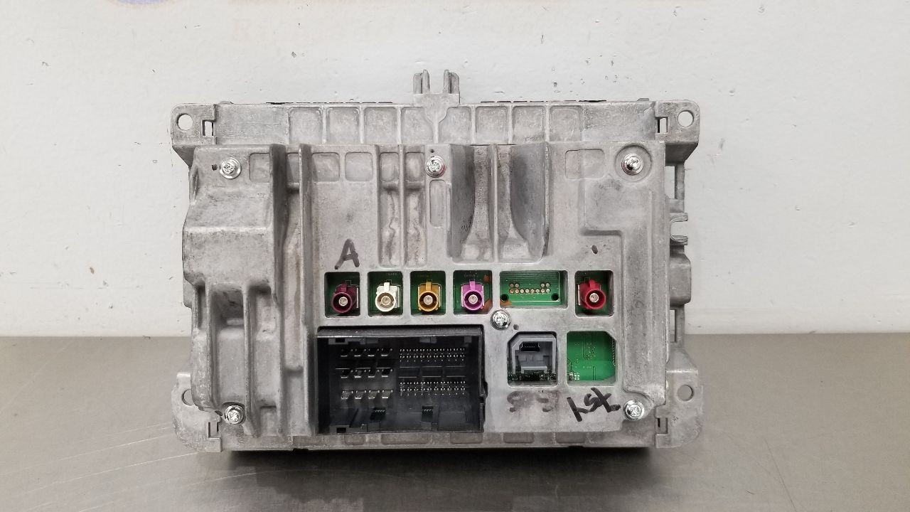 19 DODGE RAM 1500 RADIO DISPLAY AND RECEIVER CLASSIC STYLE