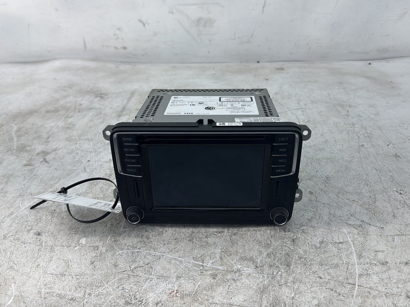 2016 Volkswagen Jetta Radio Player Receiver W/ Display Screen OEM