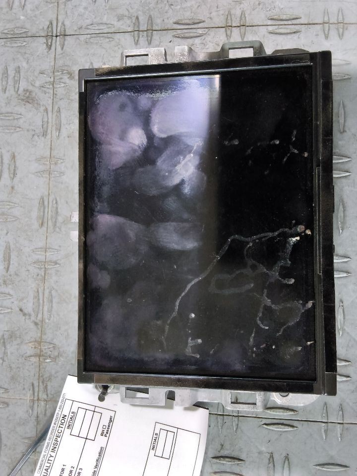 2018-2020 Dodge Ram 1500 8.4″ Display Screen and Radio Receiver