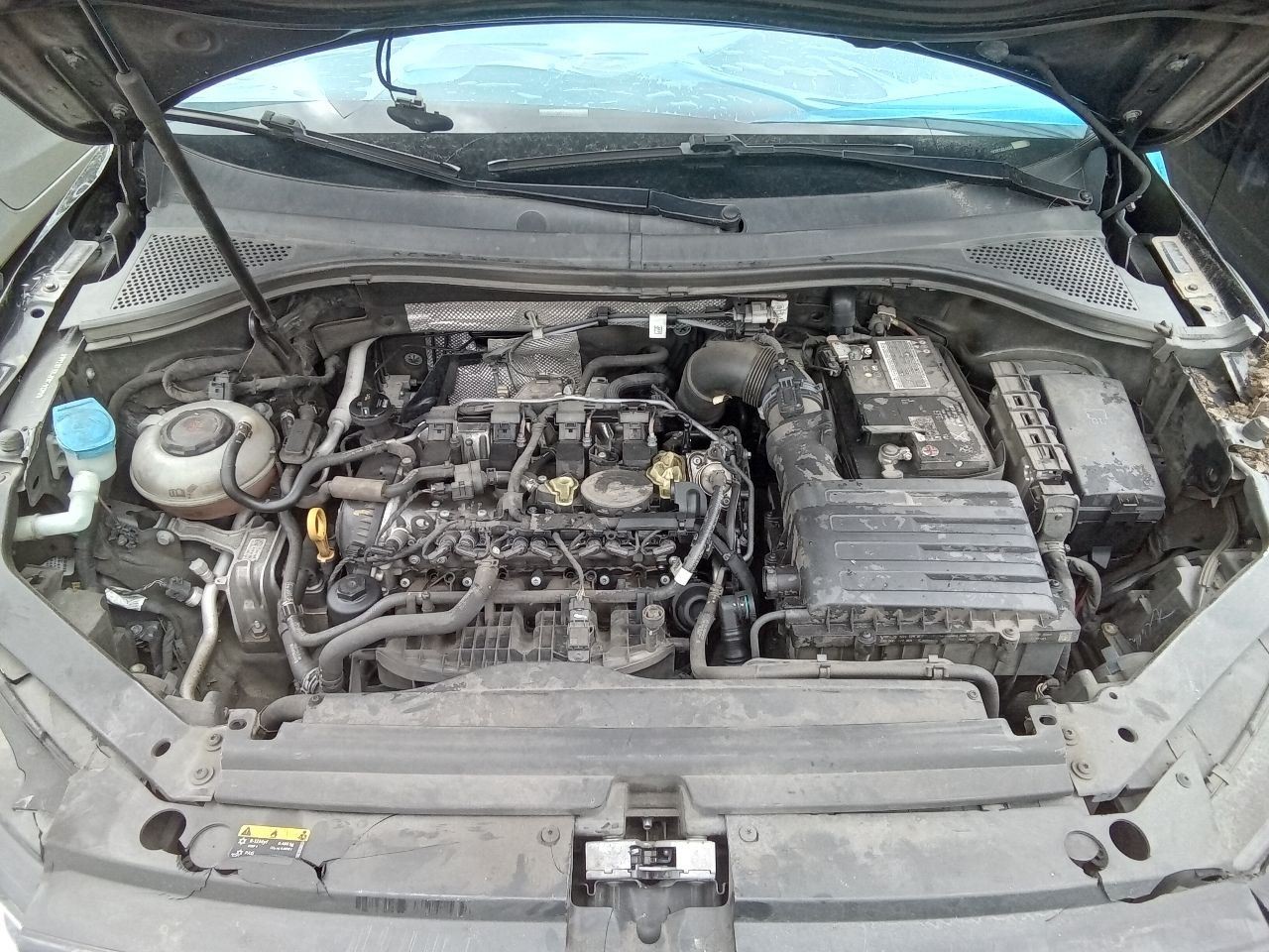 Audio Equipment Radio Receiver Center Dash Mounted Fits 18-20 TIGUAN 33132667