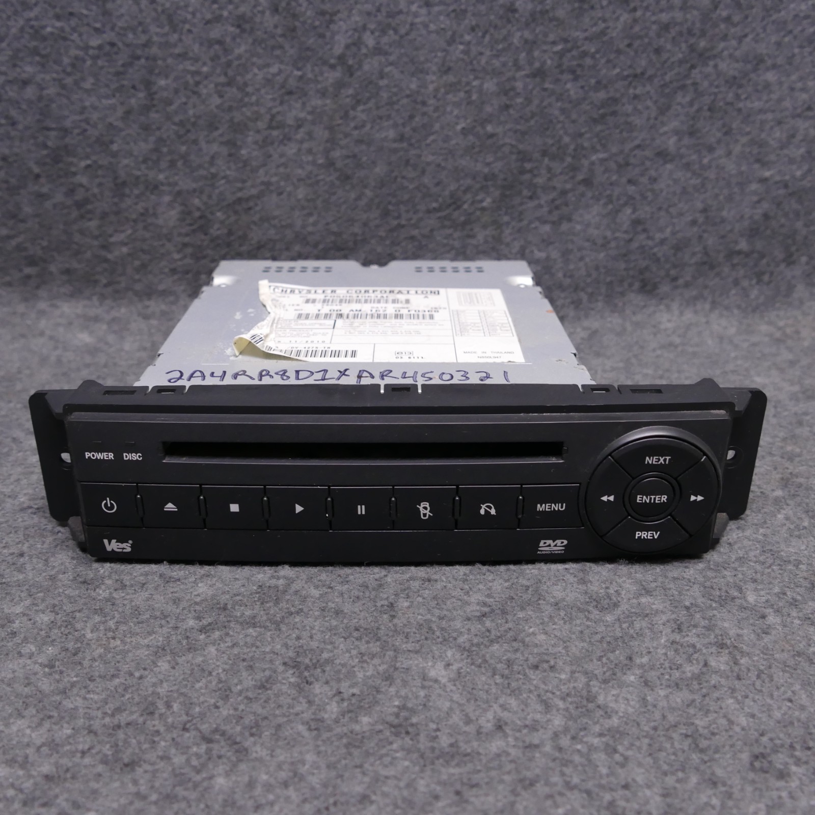 2008-2012 Chrysler Town & Country DVD Player Receiver Unit P05064063AE OEM 80650