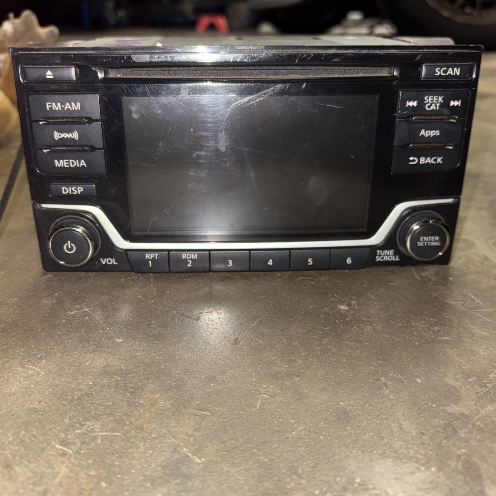 2015 to 2016 Nissan Sentra Versa Radio CD Player AM/FM 281859MB0A OEM AA7807 DG