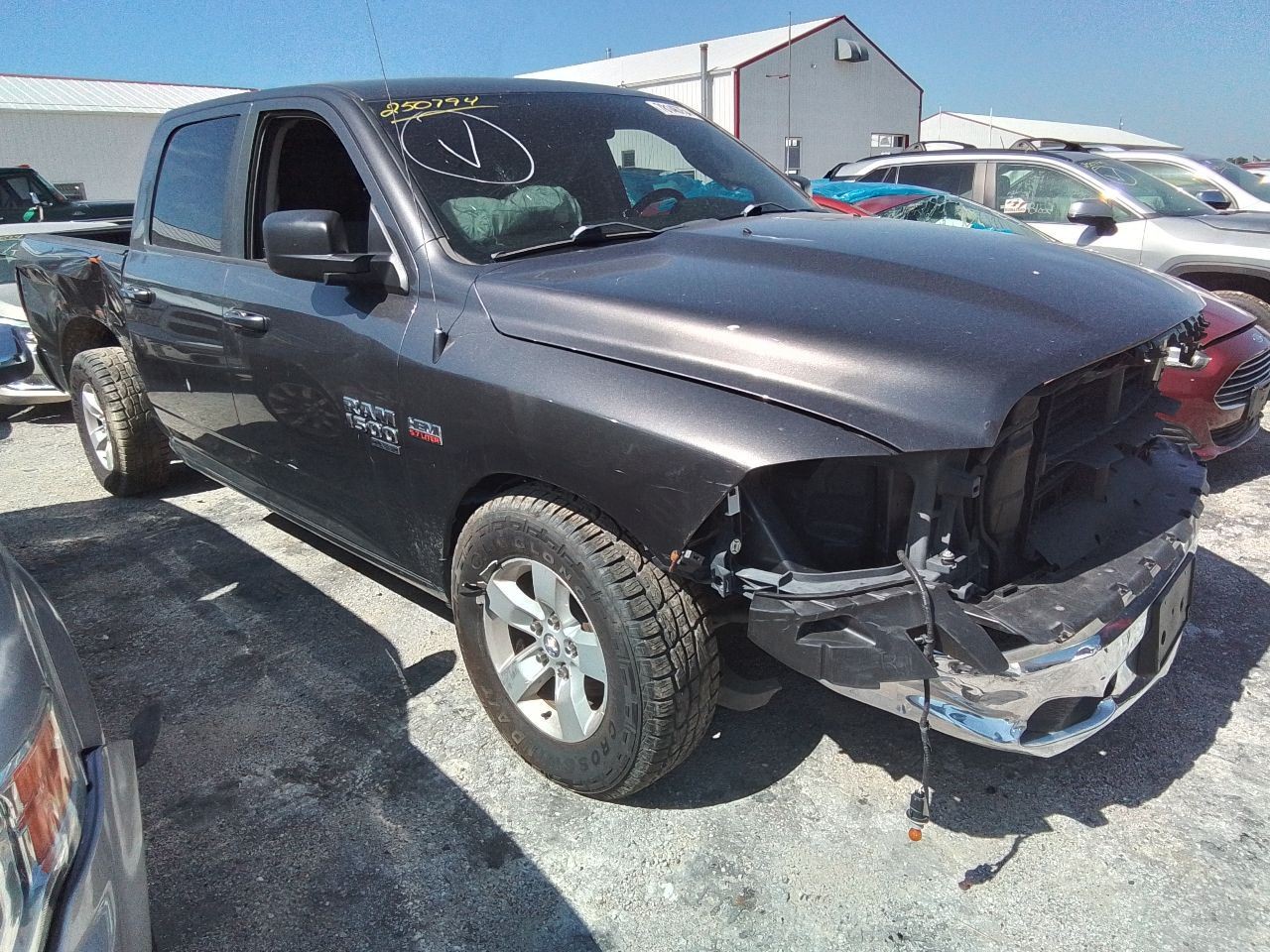 2018-2020 Dodge RAM 1500 Radio 5″ Display and Receiver w/SiriusXM Opt RA2