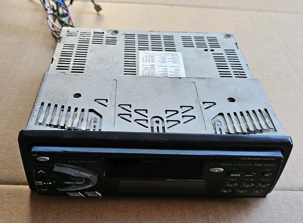 Vintage Alpine TDM-7574E Single Din Audio Car Stereo Cassette Radio Head Unit