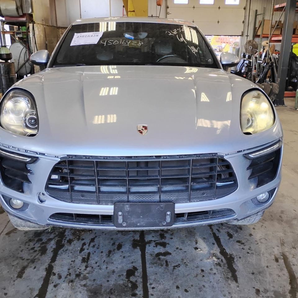 Audio Equipment Radio ID 95B03596302 Fits 15-16 PORSCHE MACAN 2173315