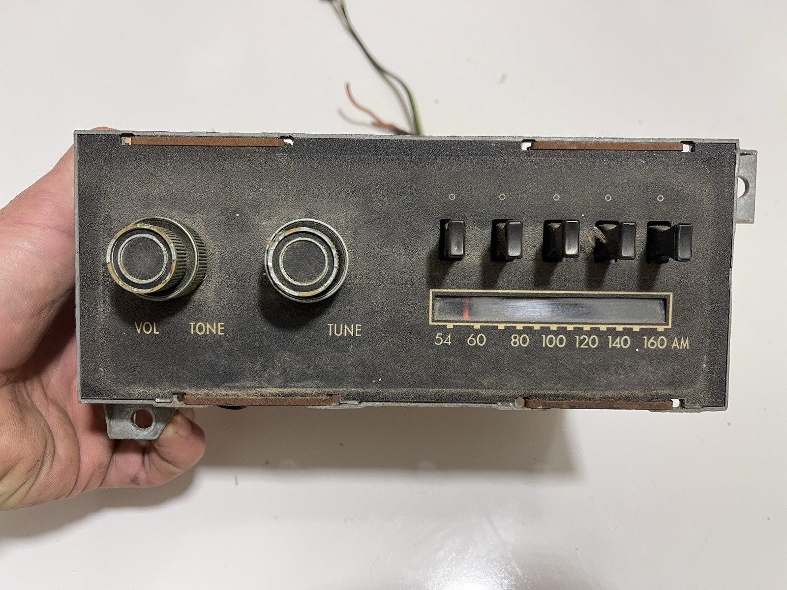 1975 Dodge Truck AM Radio