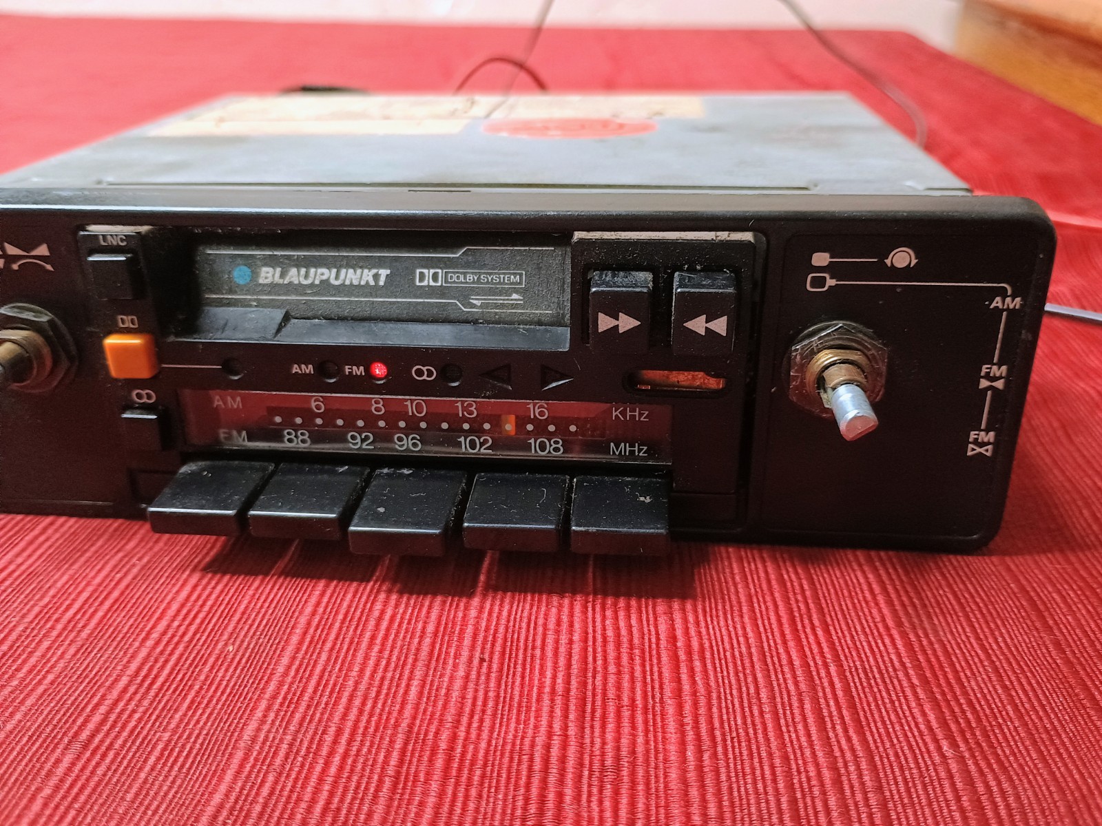 Vintage Blaupunkt Car Stereo Radio CR-2001 – Porsche 944, 924, 911SC, FOR PARTS