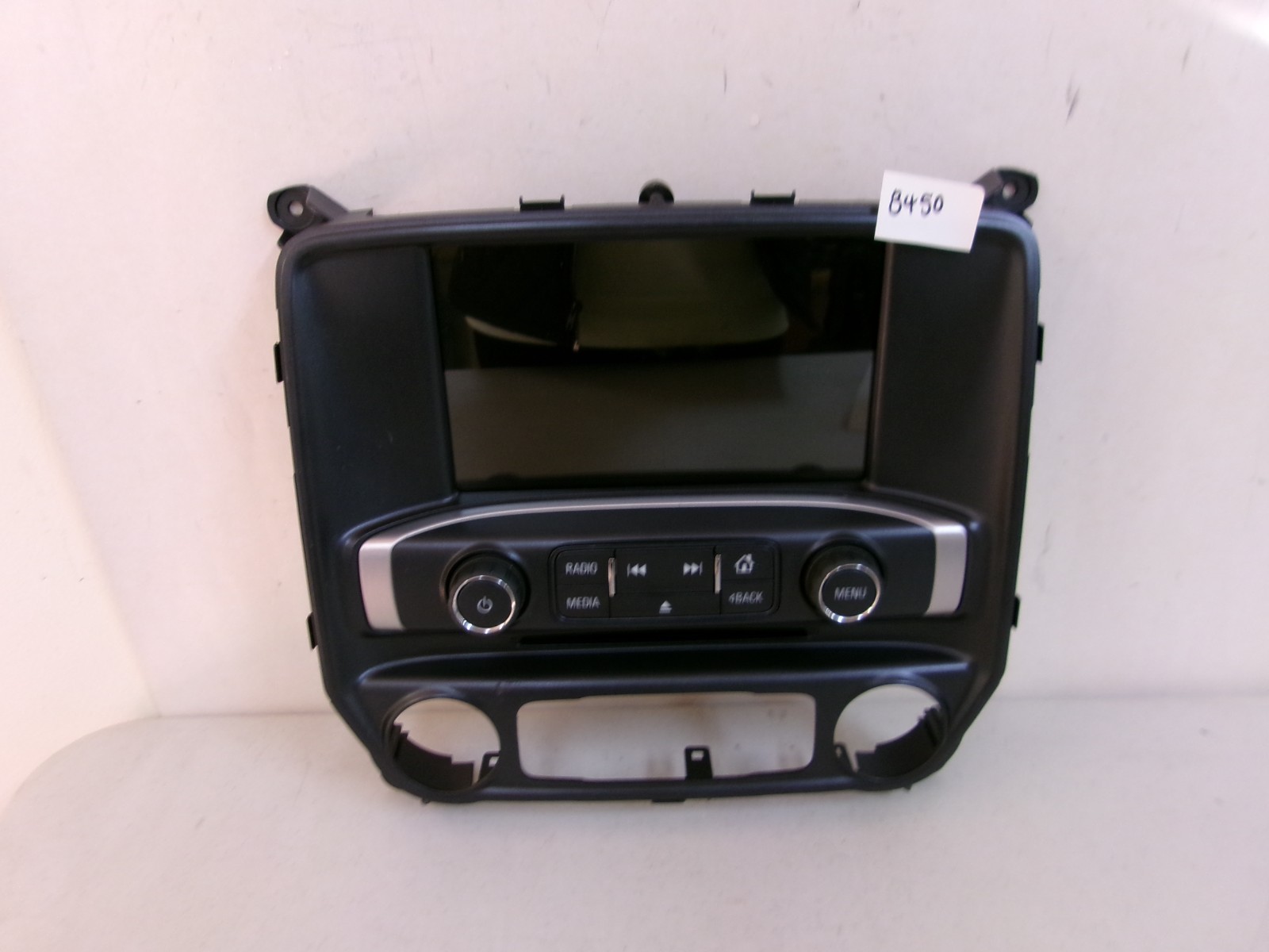2015-18 GMC Sierra Silverado 8 in. Touchscreen Display 84540934