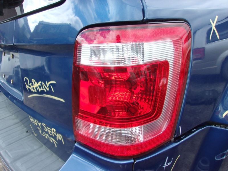Audio Equipment Radio Receiver Am-fm-cd Fits 08-09 MAZDA TRIBUTE 1389568