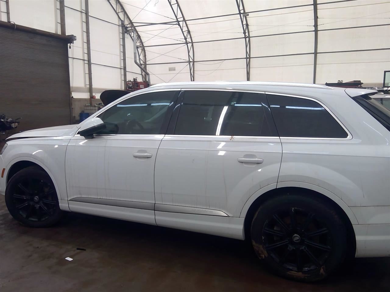 Info-GPS-TV Screen Display Dash Mounted Fits 17-19 AUDI Q7 6986635
