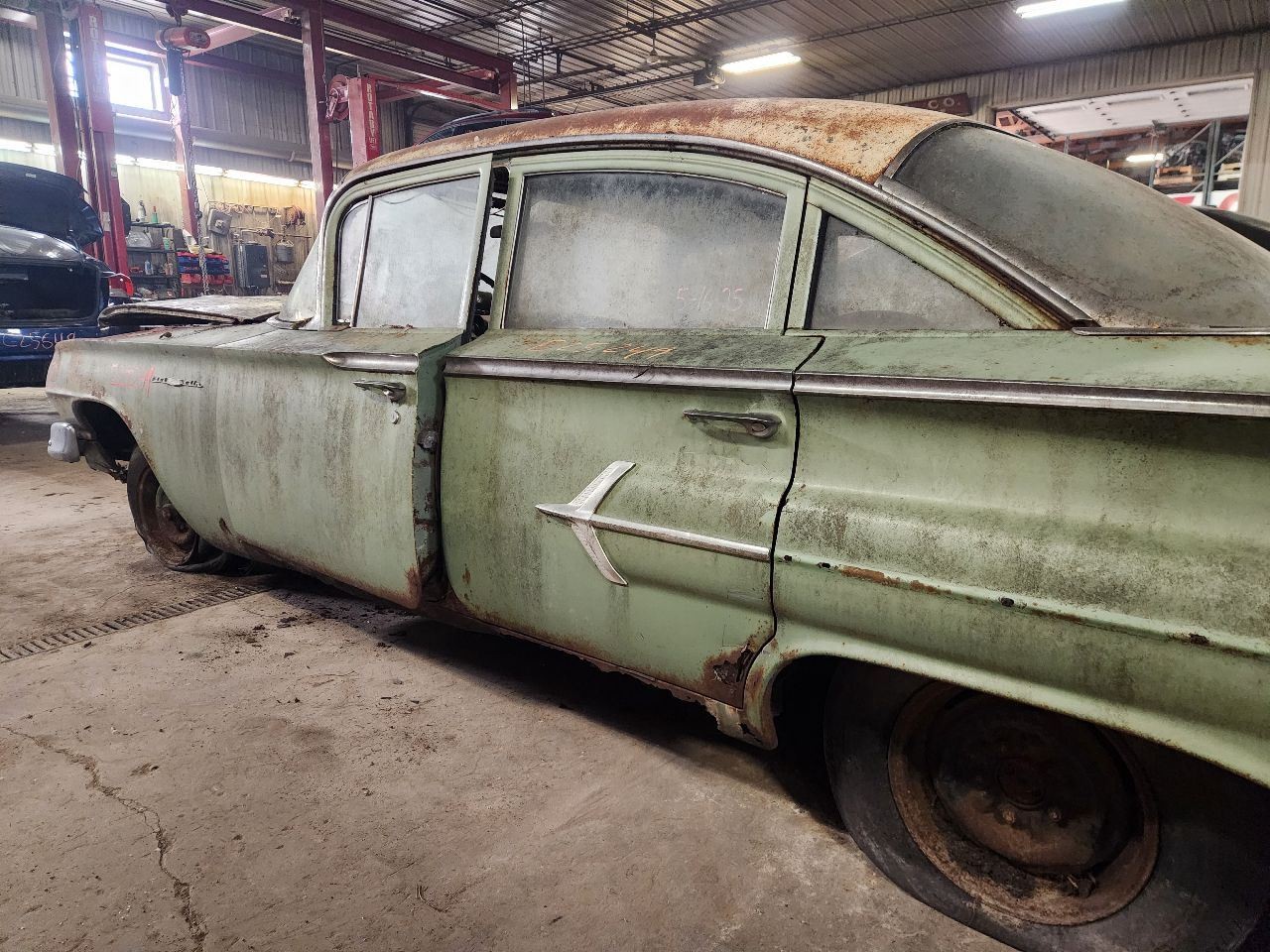 AM Radio Untested Fits 1960 BEL AIR 1235590