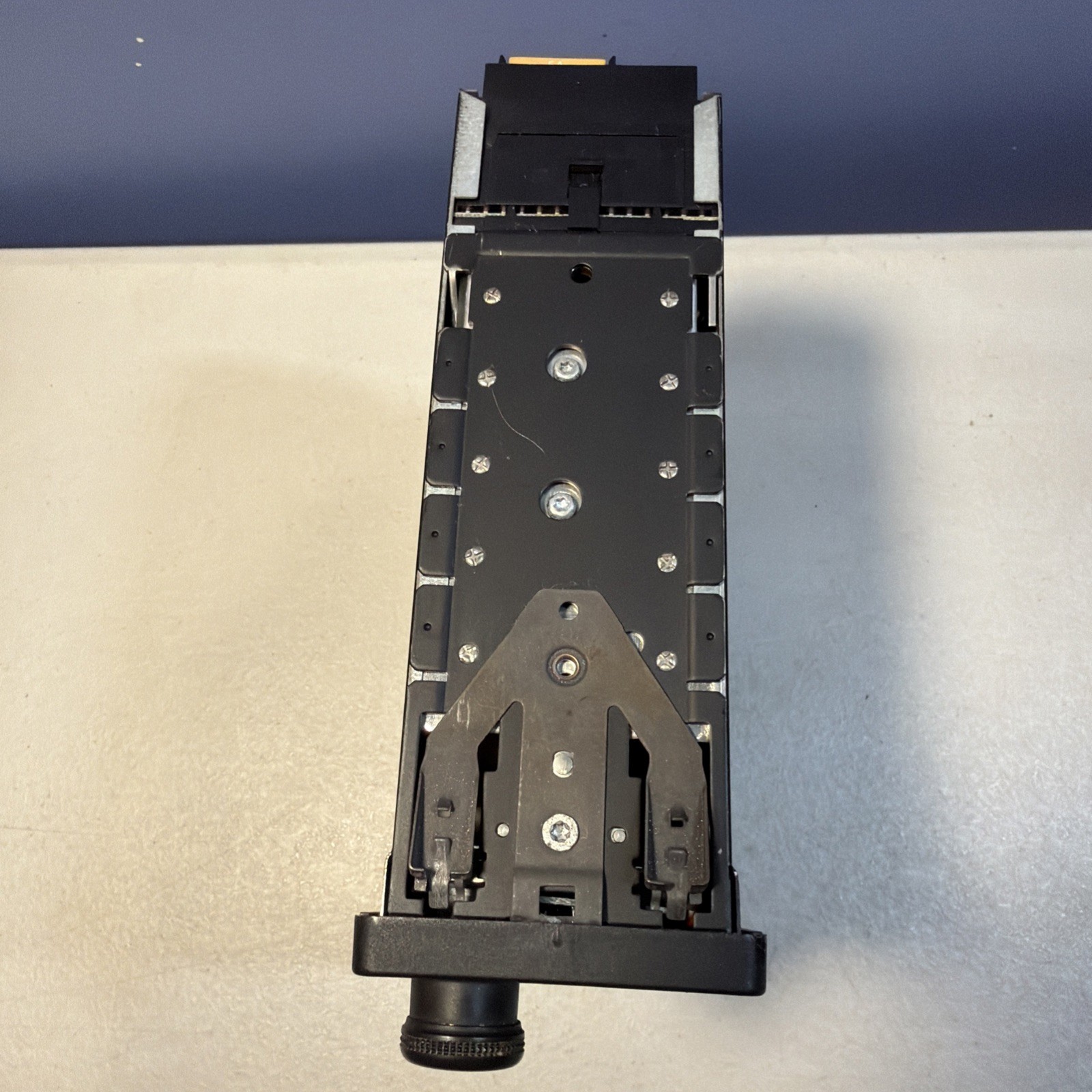 AUDI beta CC Compact Radio Cassette Module 8640846080 4a0035152 -not tested code