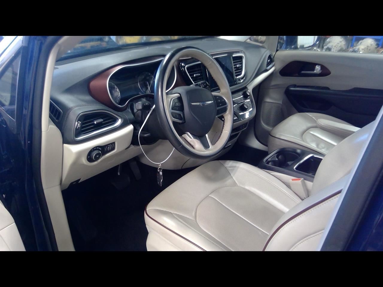 Info-GPS-TV Screen Display Front Dash ID 68316174 Fits 18-20 PACIFICA 1053505