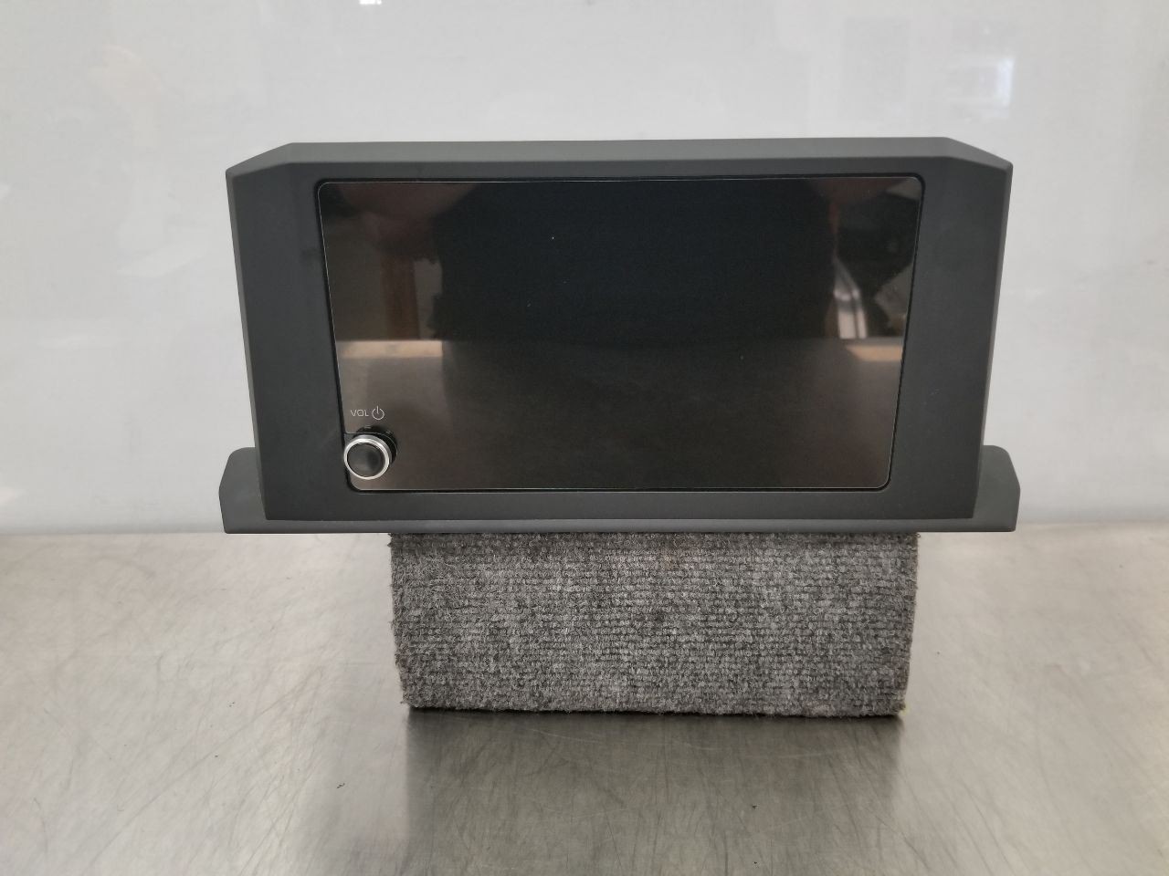24 TOYOTA TACOMA SR5 2.4L 4X2 AUDIO RADIO DISPLAY AND RECEIVER 8.00″ SCREEN