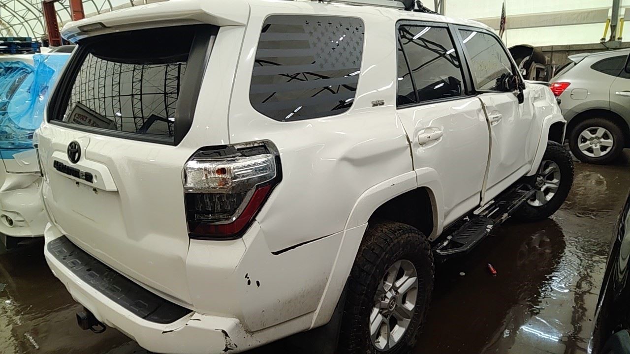 Audio Equipment Radio Display And Receiver Am-fm-cd Fits 16-18 4 RUNNER 7007432