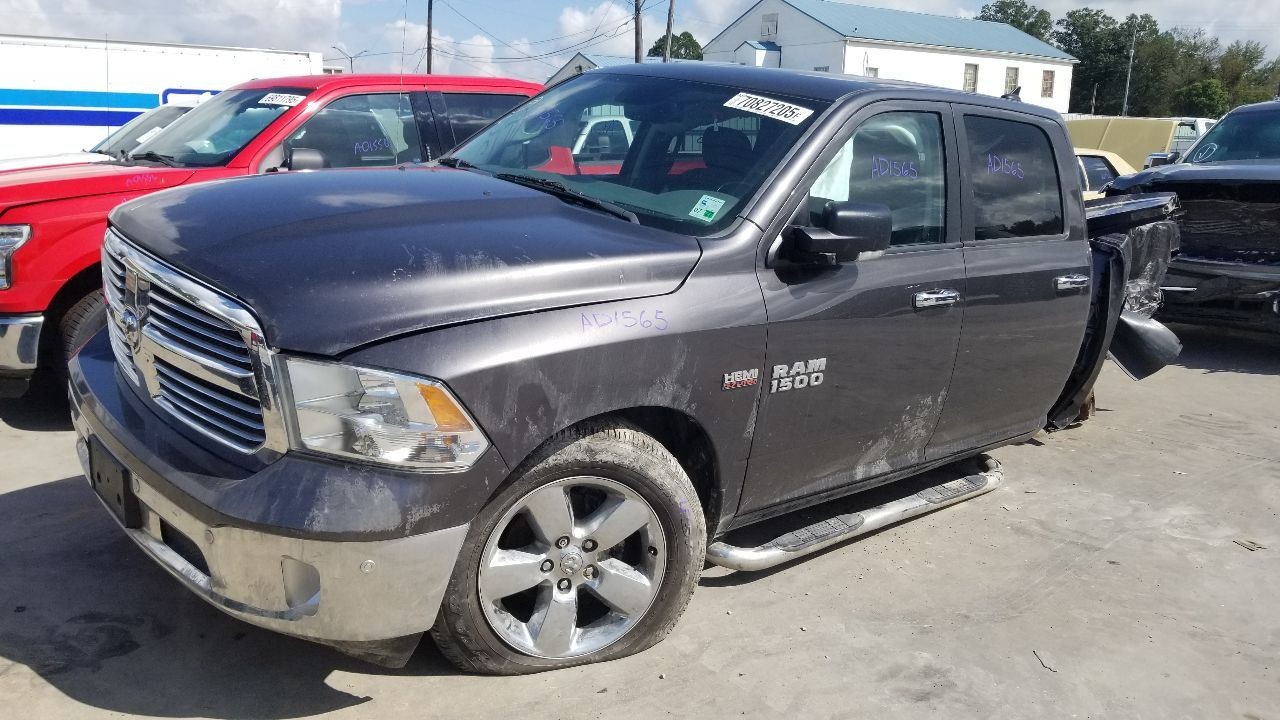 14 DODGE RAM 1500 CD PLAYER CENTER CONSOLE MOUNTED 5091303AD