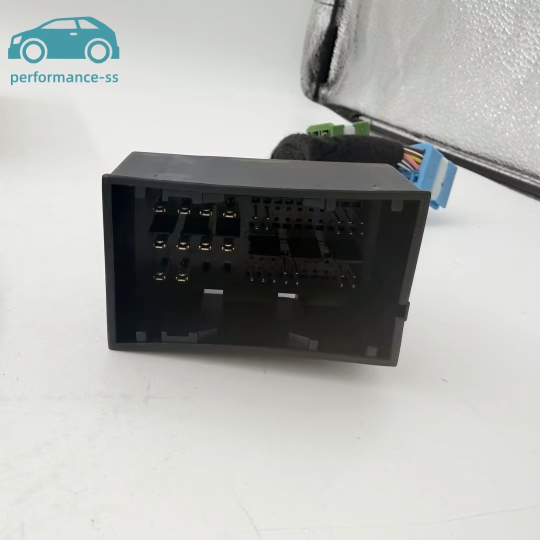 19-24 RAM 5” OR 8.4″ RADIO TO 12″ UCONNECT 5 RADIO UPGRADE WIRING HARNESS