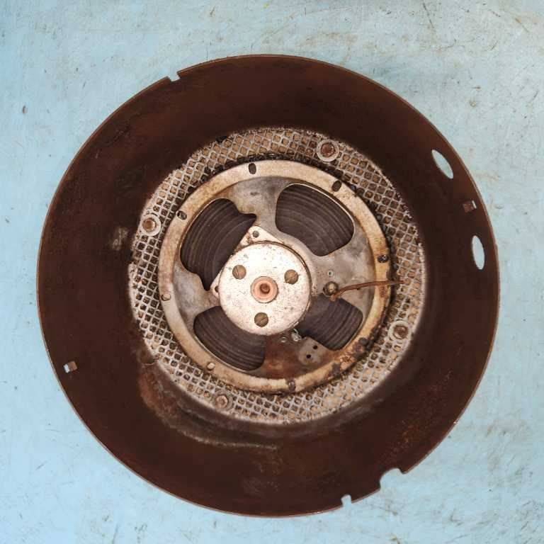 PARTS DONOR RADIO W/SPEAKER Fits 1939 OLDSMOBILE 1244040