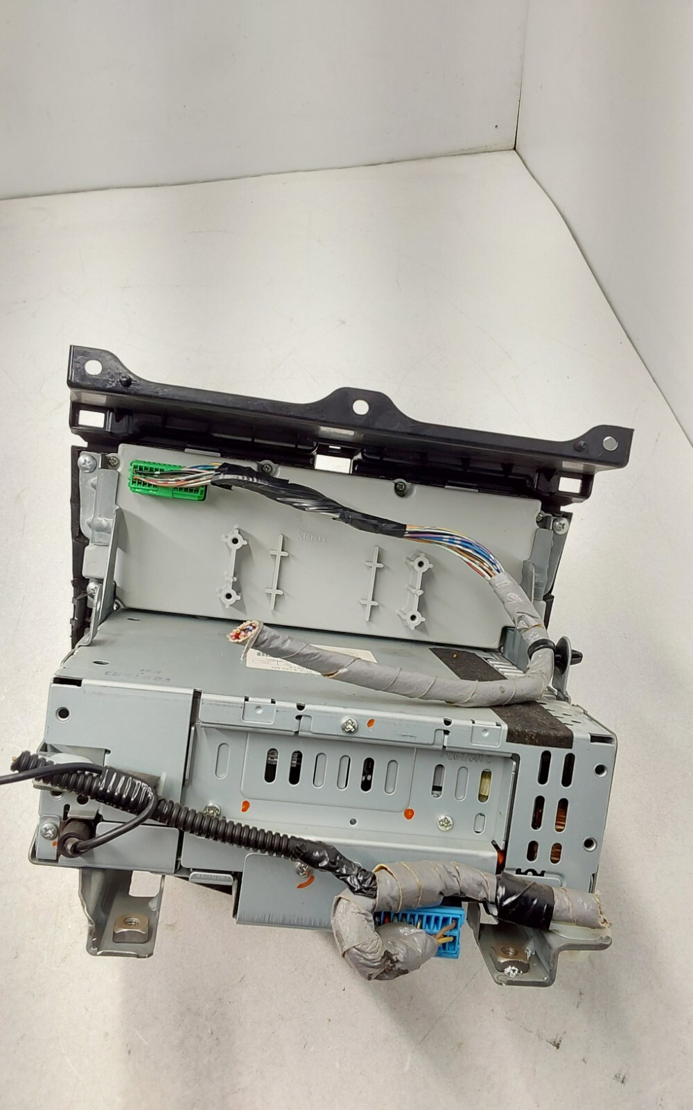 2007 HONDA ACCORD Radio Receiver AM FM 6 CD OEM 39175-SDA-A120-M2