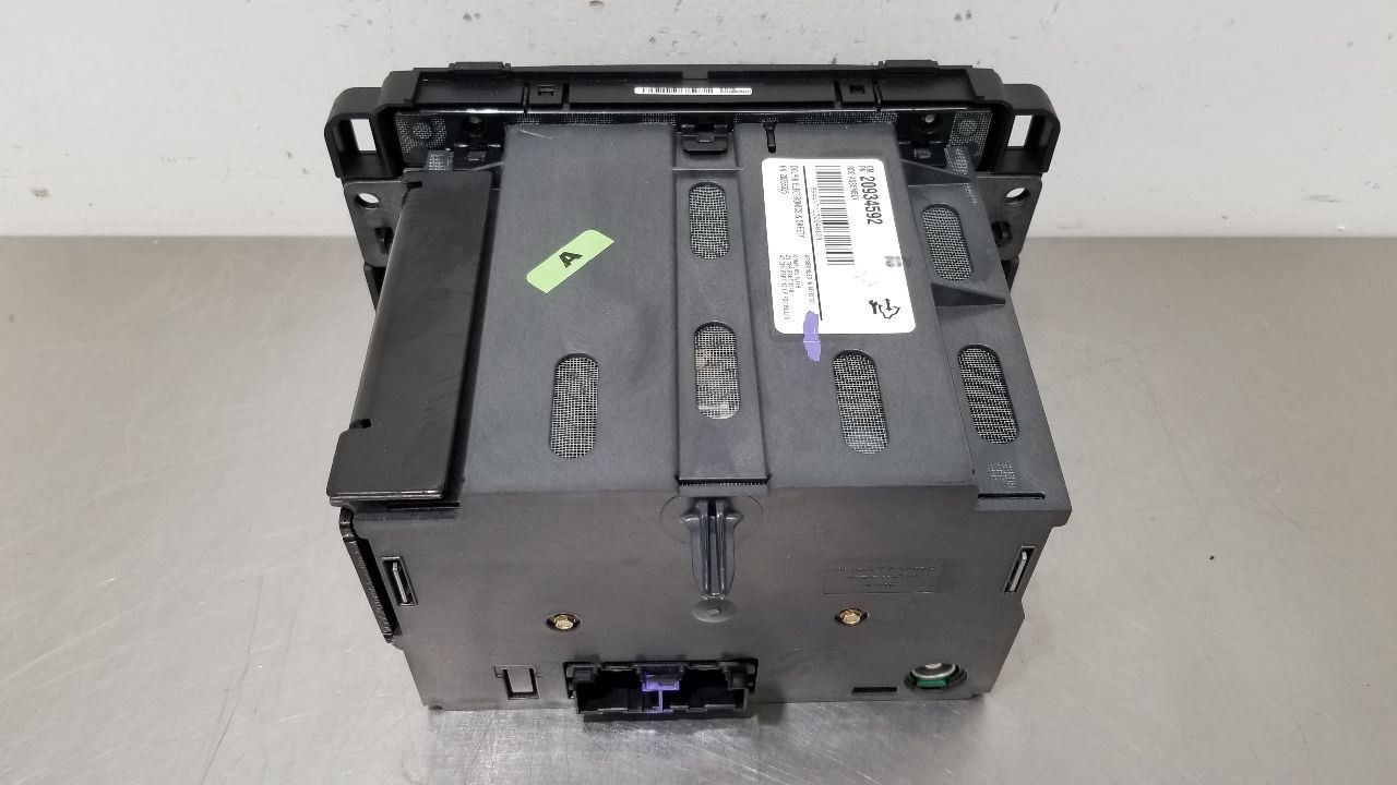 13 CHEVY SILVERADO 2500 RADIO AUDIO RECEIVER HEAD UNIT 20934592