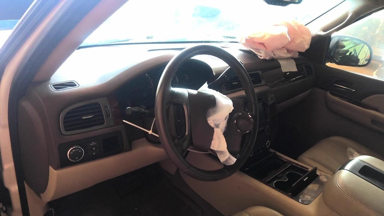 Audio Equipment Radio Opt Uvb ID 25894202 Fits 08-09 TAHOE 1944493