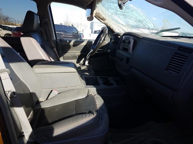 06 07 JEEP COMMANDER AM FM CD Player Radio Receiver OEM ID REF