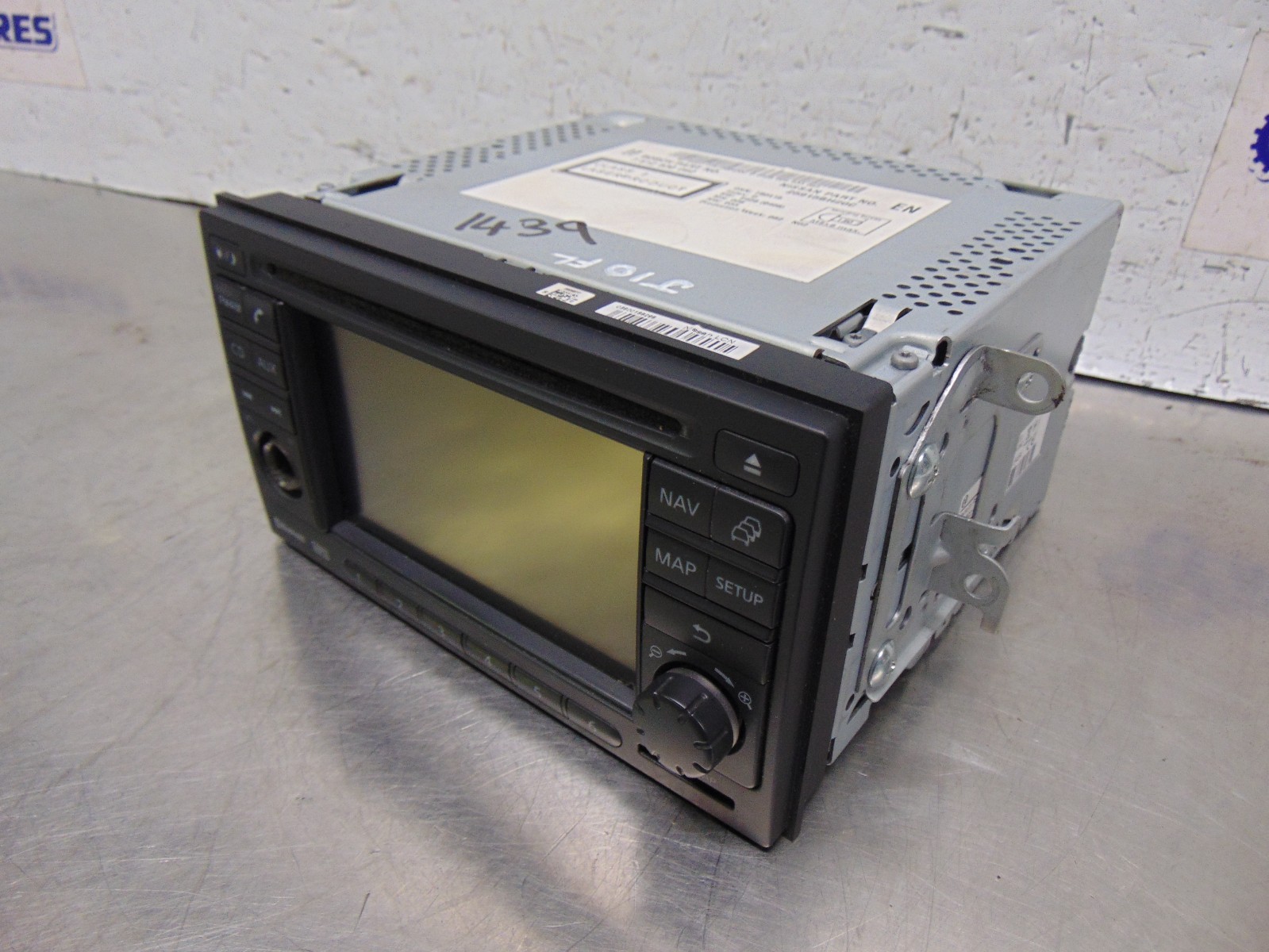 Nissan Qashqai Stereo Head Sat Nav J10 Facelift 10-13 CODE Maps SD Card