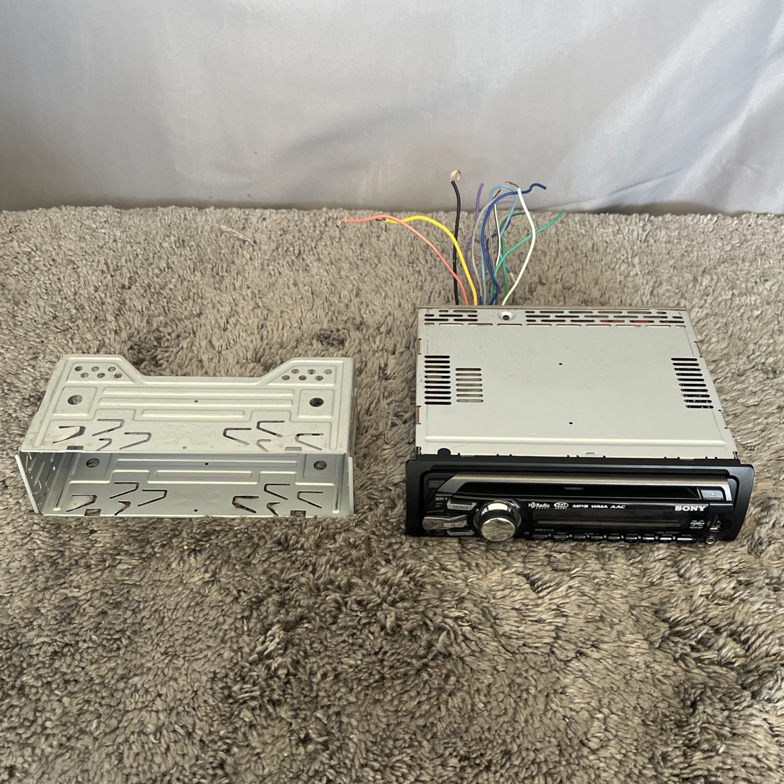 SONY CDX-GT530UI CAR RADIO STEREO MP3 AUX USB CD PLAYER HEAD UNIT TESTED WORKING