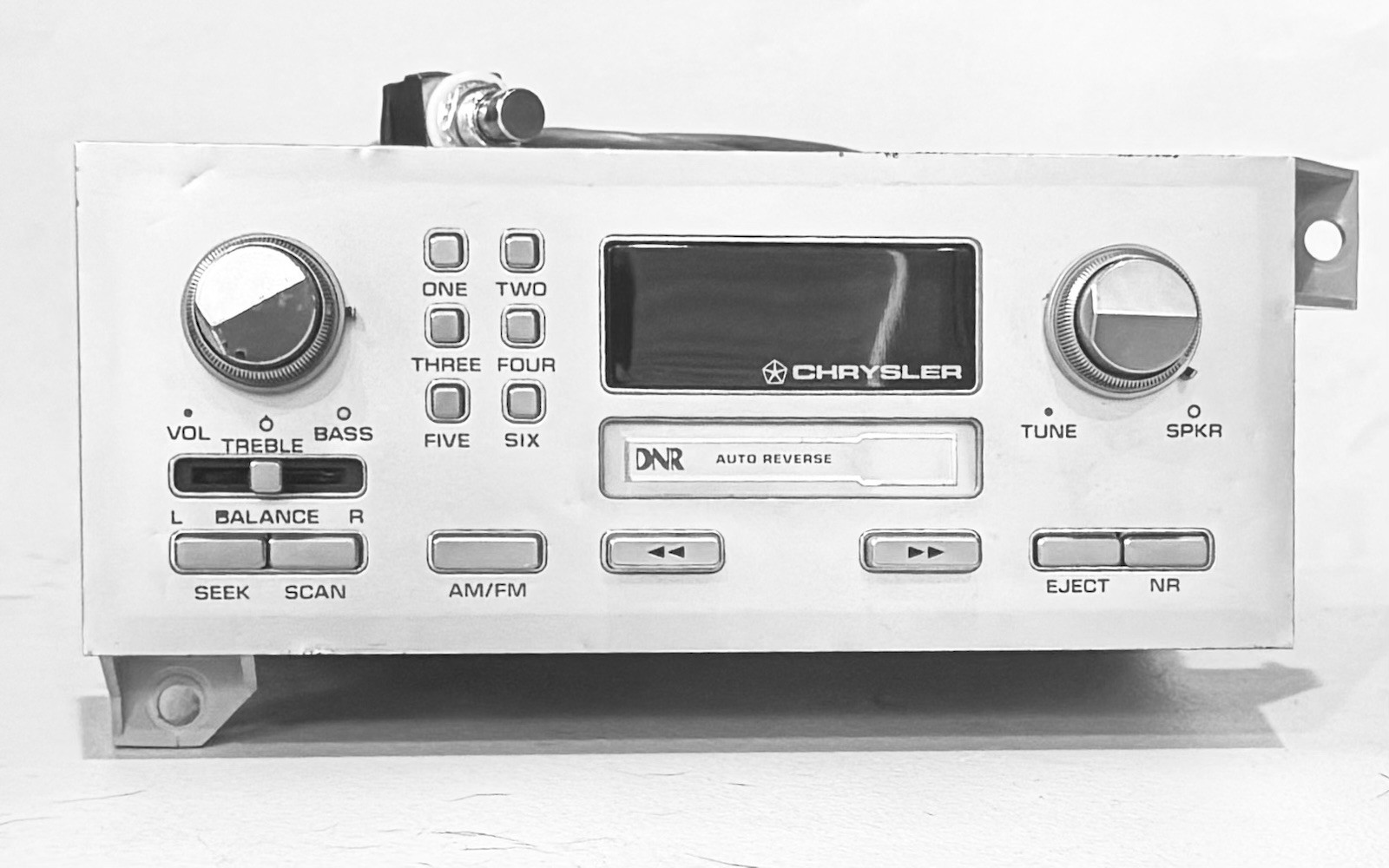 ✅84-92 Vintage Chrysler AMFM Cassette OEM Silver Quartz Lock 4311264 Bluetooth
