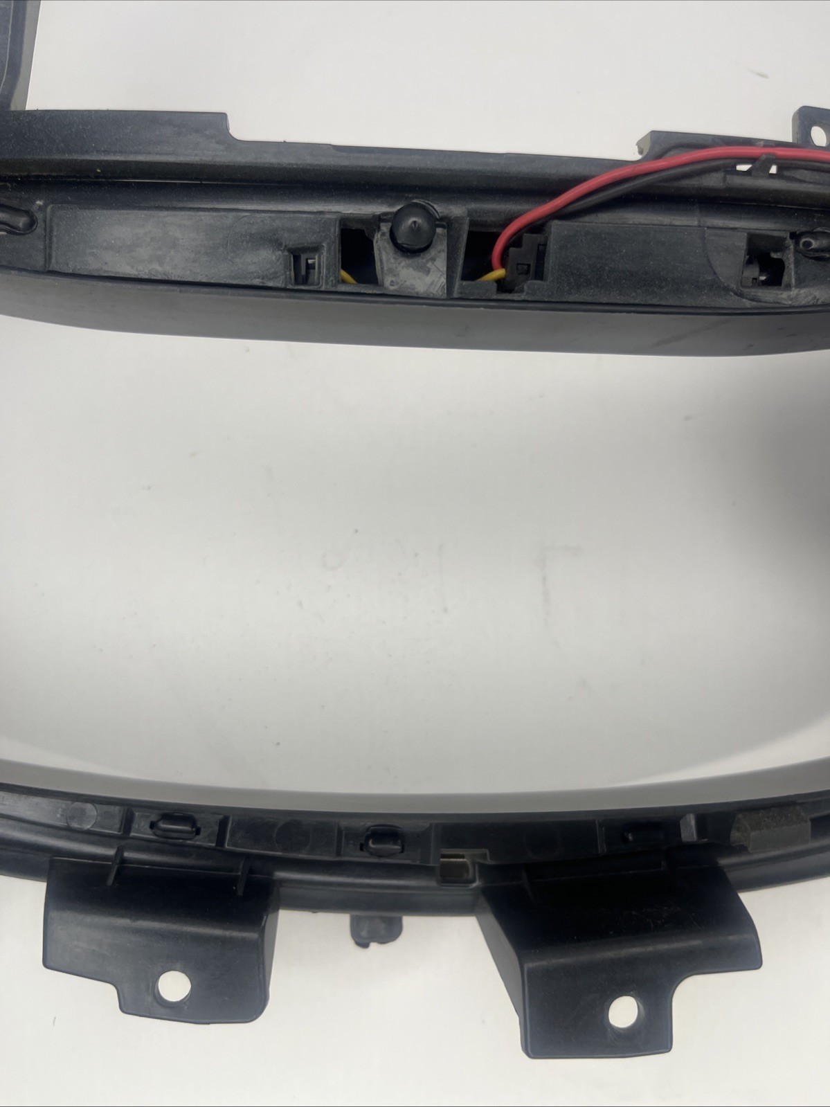 2013-2016 Dodge Dart 8.4” Uconnect Radio Display Screen 05091143AE OEM