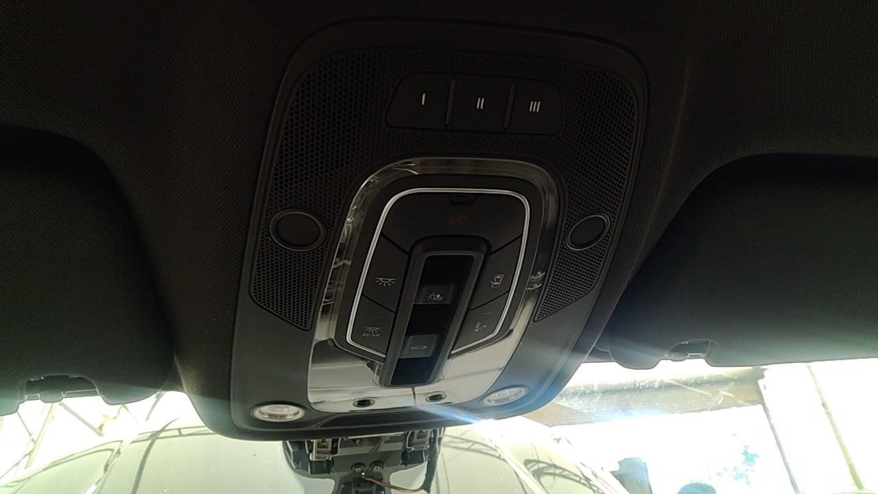 Info-GPS-TV Screen Display Dash Mounted Fits 17-19 AUDI Q7 7147625