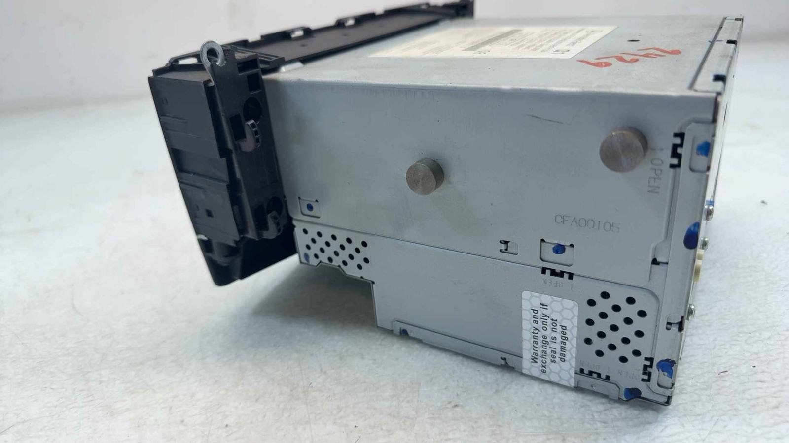 2008 2009 2010 2011 Mercedes Benz C300 Radio Auido Receiver Player 204-900-74-02