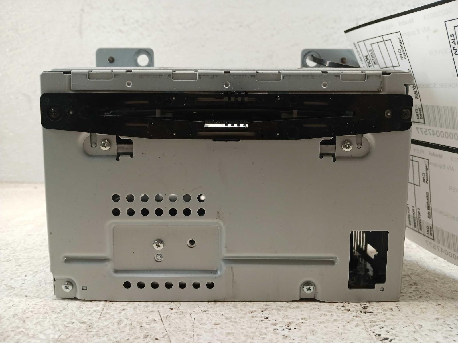 11 12 Ford Flex Radio Receiver ID BA8T-19C107-AA *May Need Programming*