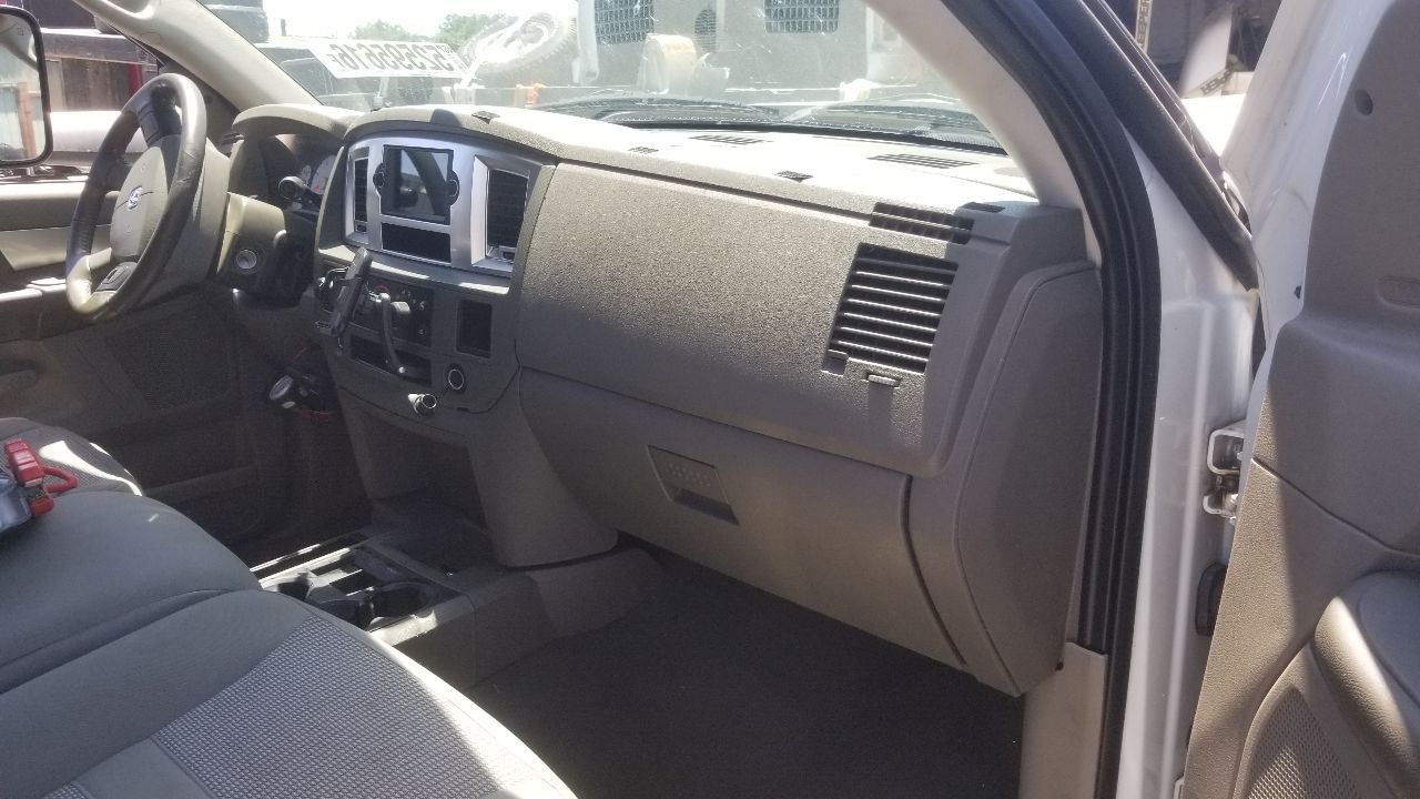 07 DODGE RAM 3500 MEGA CAB AFTERMARKET CAR PLAY RADIO AUDIO DISPLAY WITH HARNESS