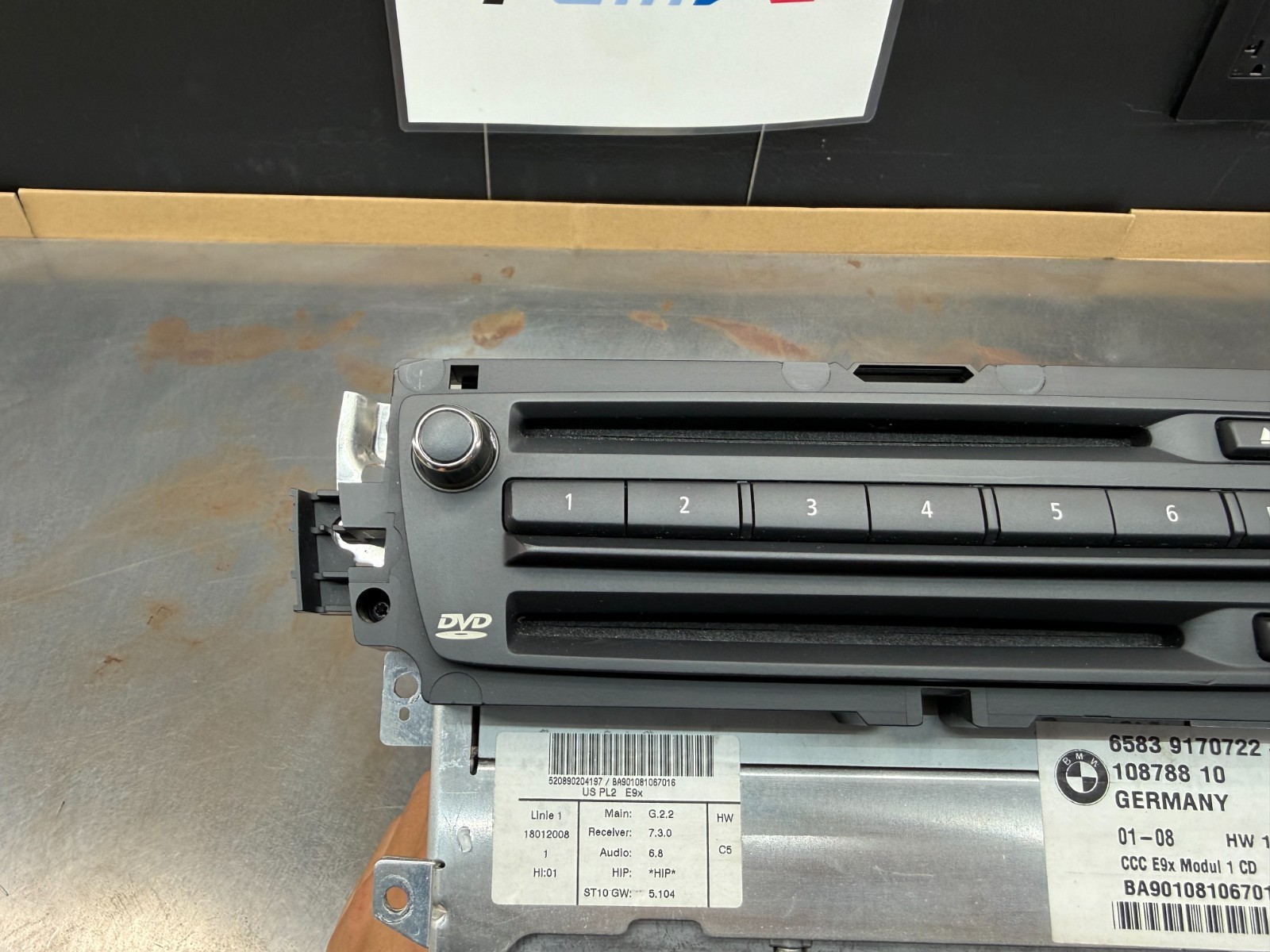 06-08 BMW E90 E92 E93 335 M3 CCC Navigation Headunit CD DVD FM Radio Tuner OEM