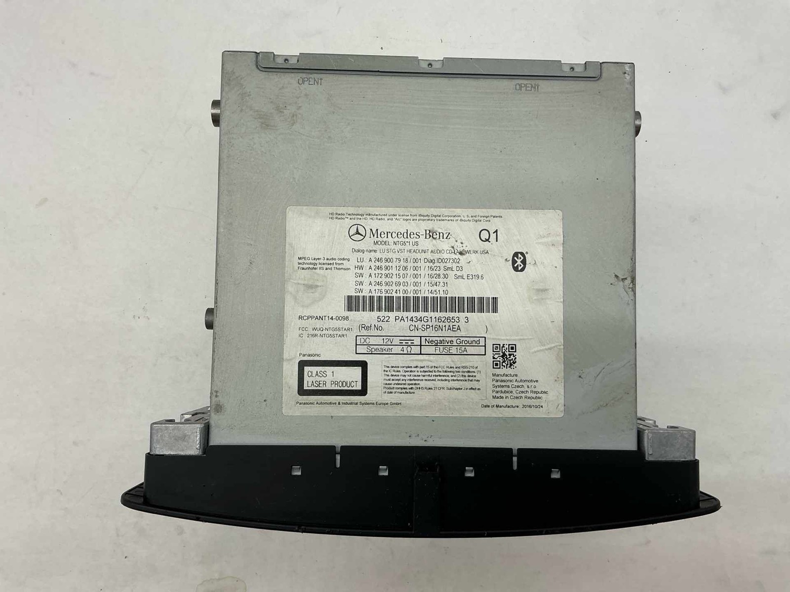 Audio & Visual Equip.(radio) MERCEDES GLA CLASS 17 156 Type GLA250 control dash