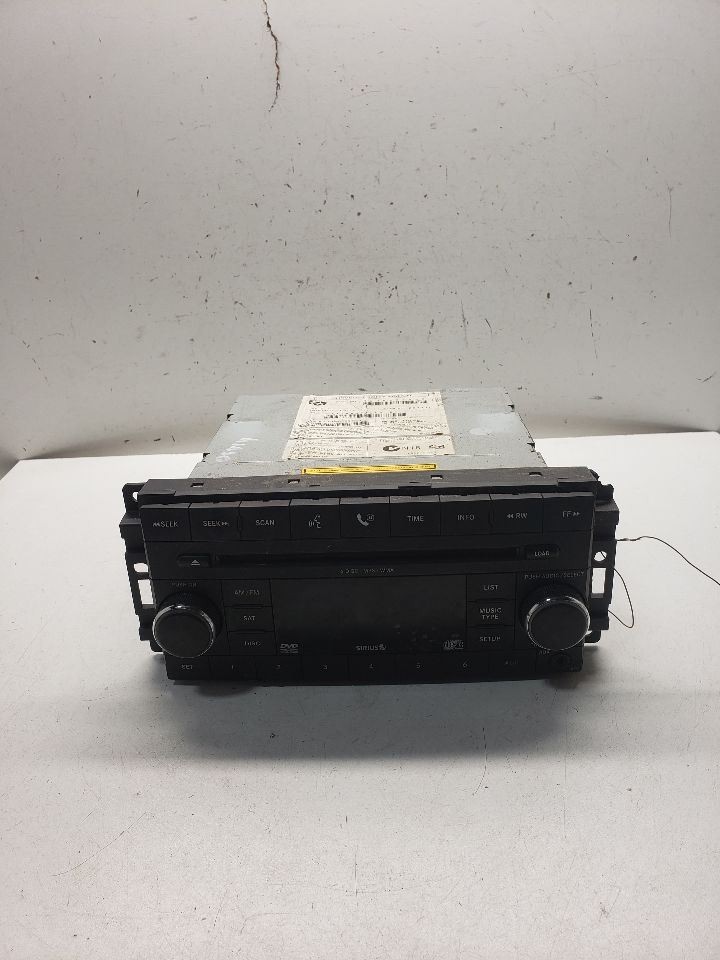 2008-2011 Dodge Dakota Radio AM FM6 Disc Cd-dvd Changer OEM 1426031