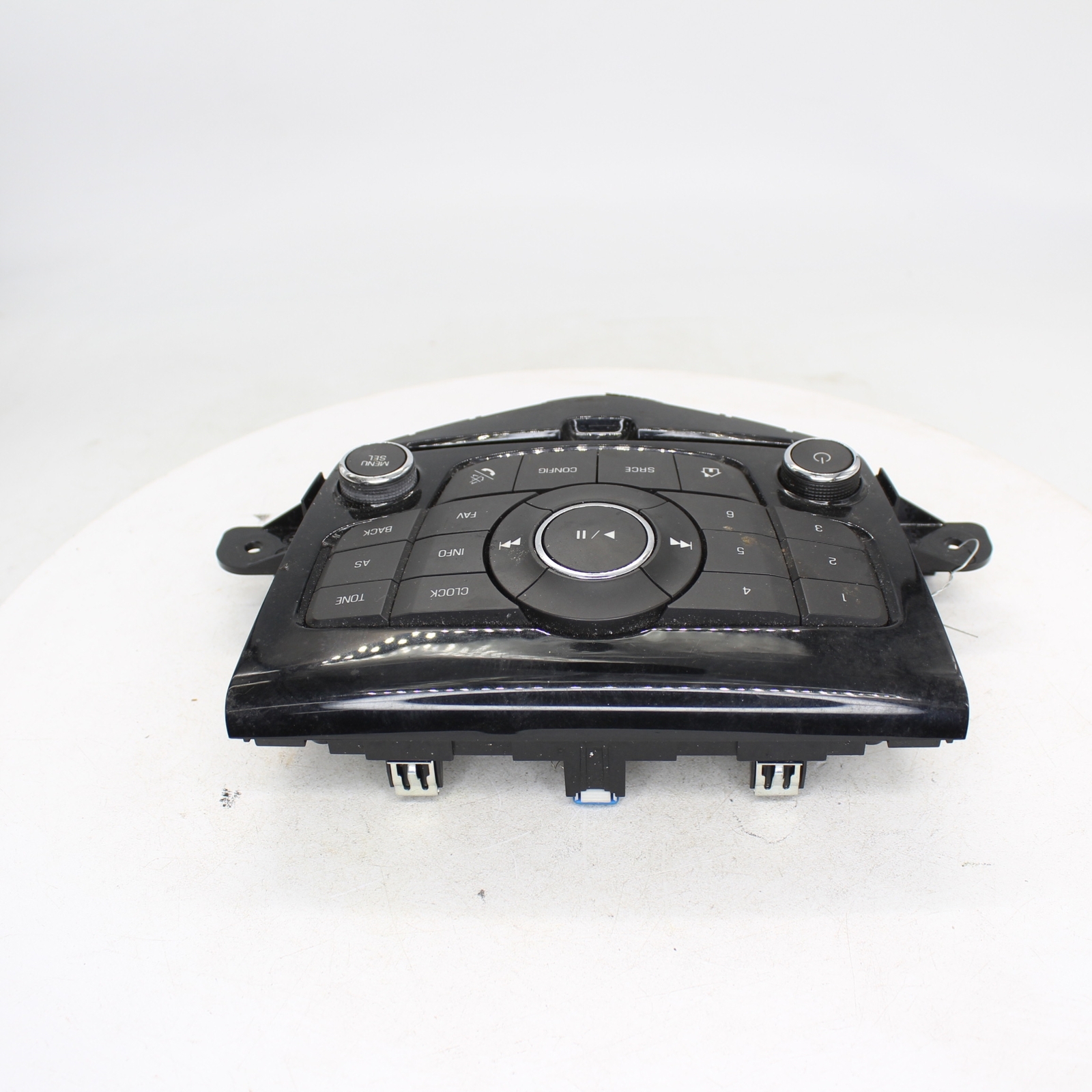 2014 Chevrolet Cruze Control Panel Part Number – 638-04138