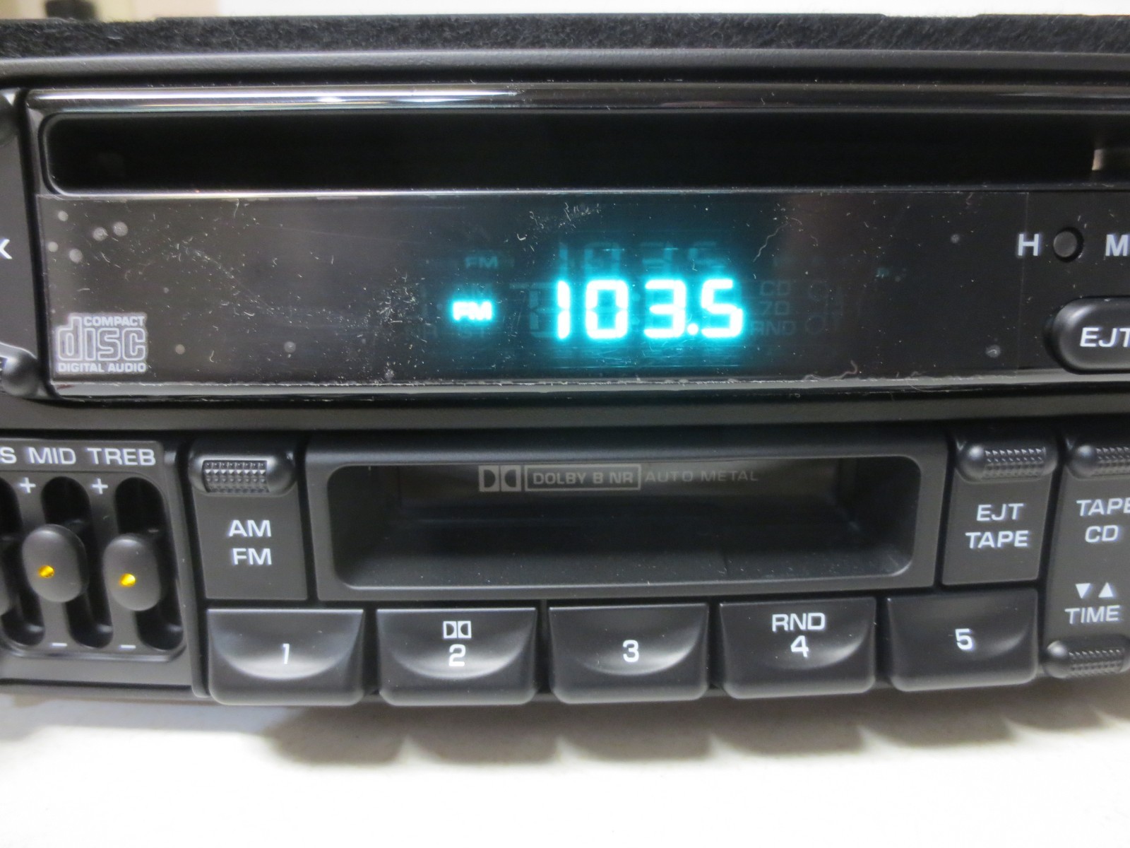 NEW OEM DODGE JEEP CHRYSLER AM FM Radio Cassette CD Player P04858540AH 4858540