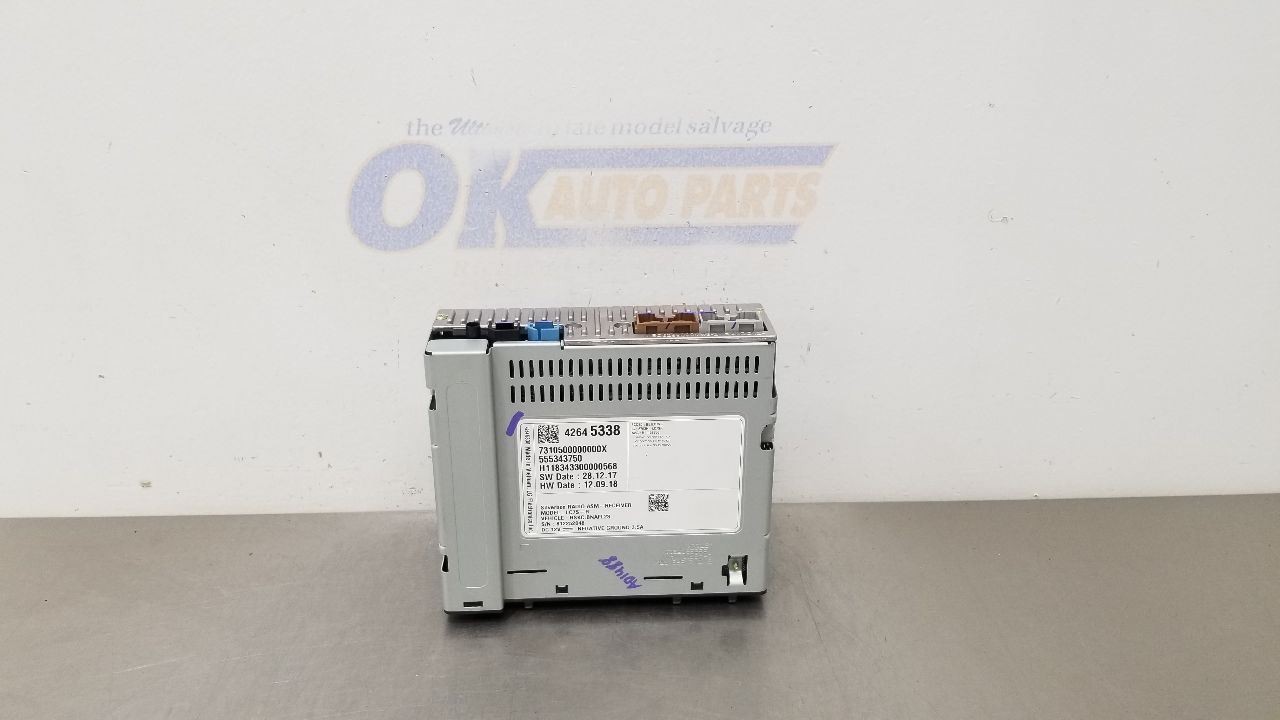 19 GMC SIERRA 3500 RADIO AUDIO RECEIVER 42645338