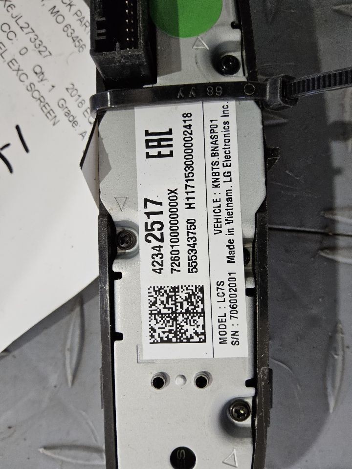 2016-2018 Chevy Camaro Radio Control Panel Without Integral Display