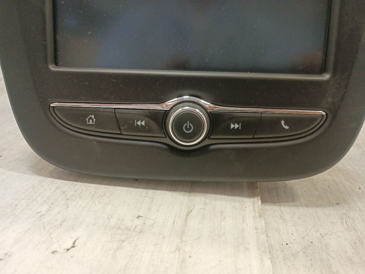 GM 42505018 Radio Receiver from 2016 Chevy Malibu 12202079
