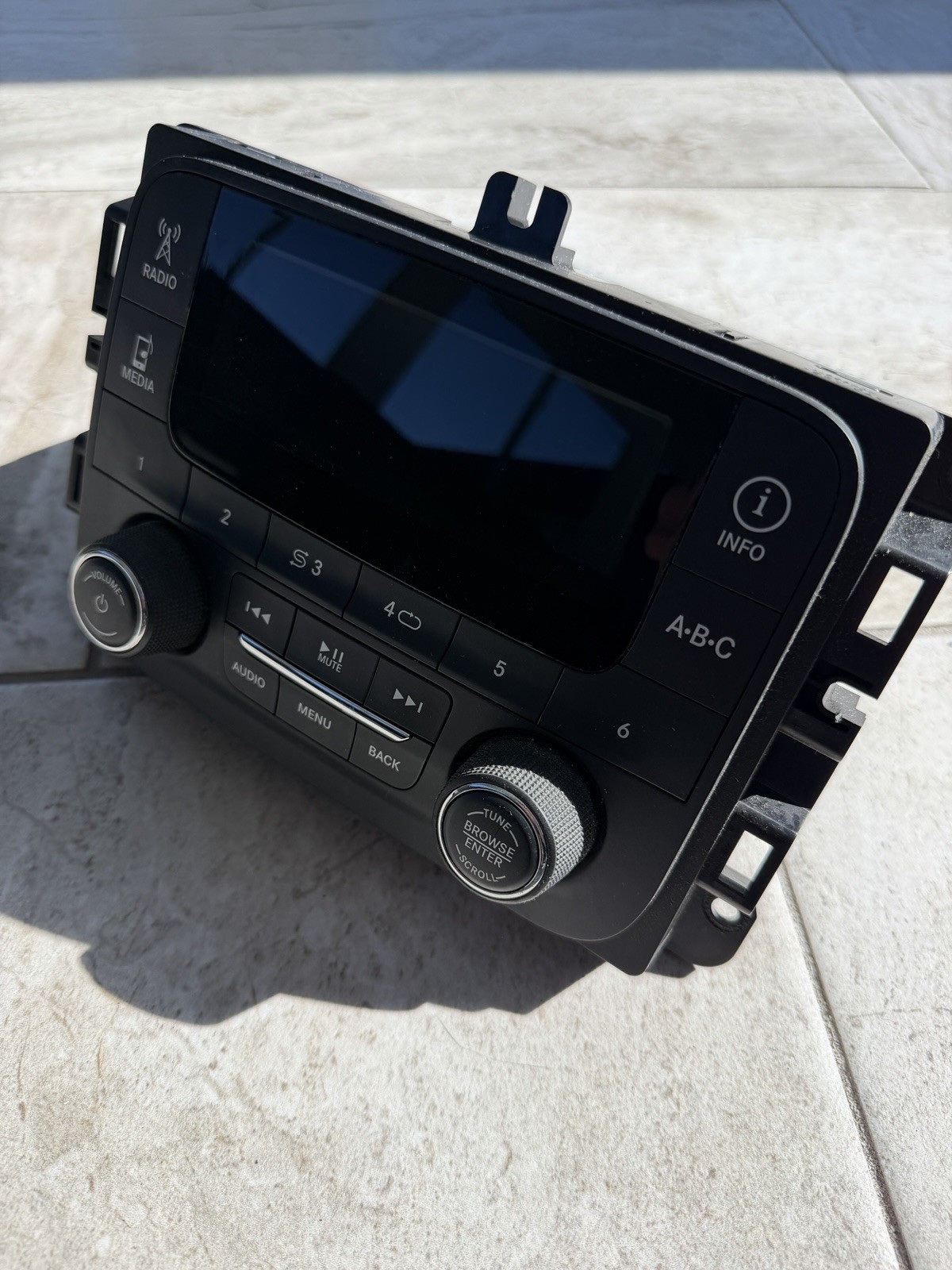 2013-2018 Chrysler Dodge Ram 1500 2500 3500 OEM Car Stereo Radio P68137113AF
