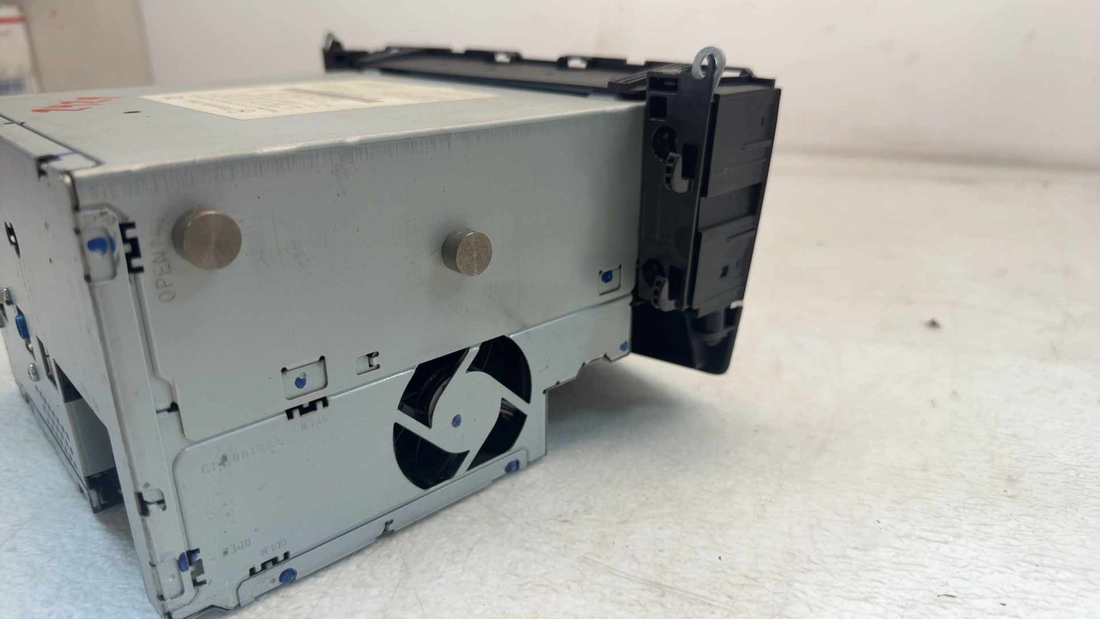 2008 2009 2010 2011 Mercedes Benz C300 Radio Auido Receiver Player 204-900-74-02