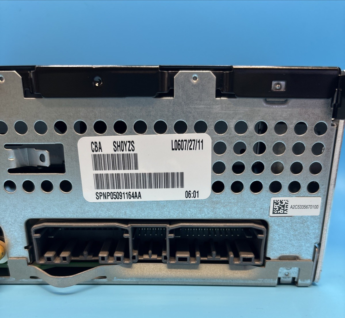 OEM Chrysler Jeep Dodge Ram Radio P05091164AA RES AM FM CD MP3 Sirius AUX