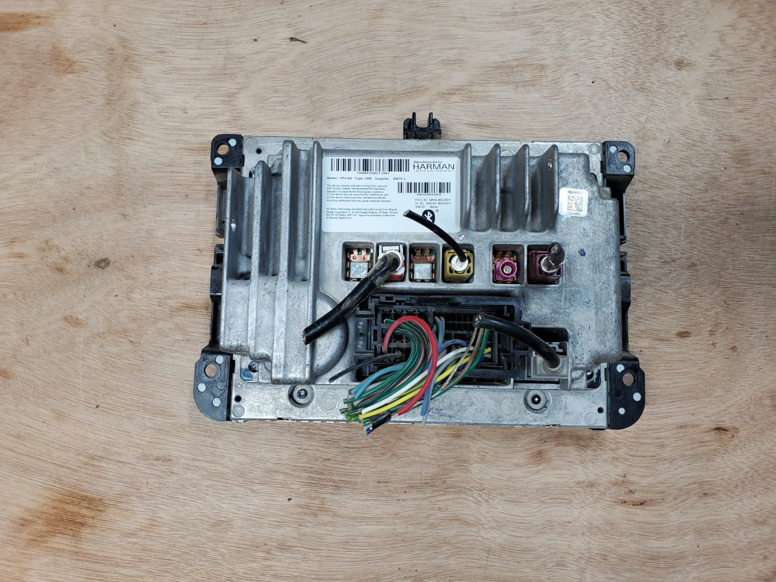 2013-18 Ram Grand Cherokee VP4 NA NAV XM AM/FM Radio UConnect Screen OEM