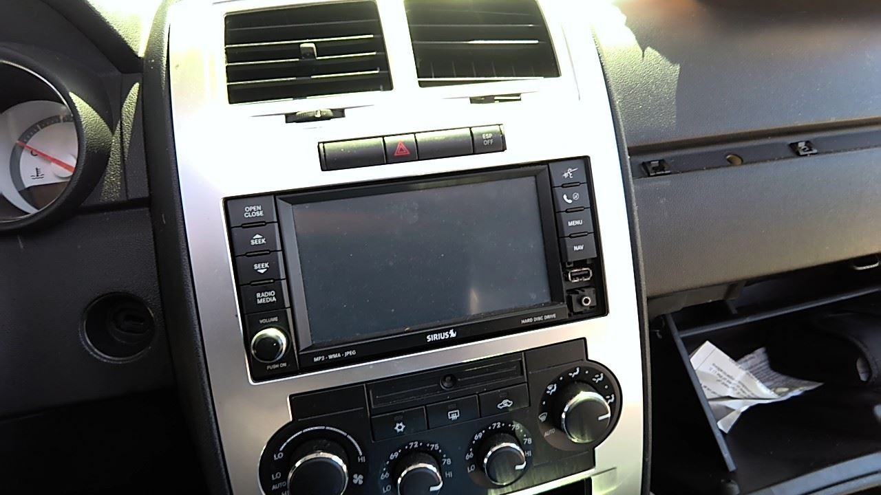 Audio Equipment Radio Display And Receiver Radio DVD Fits 08-10 300 33138001