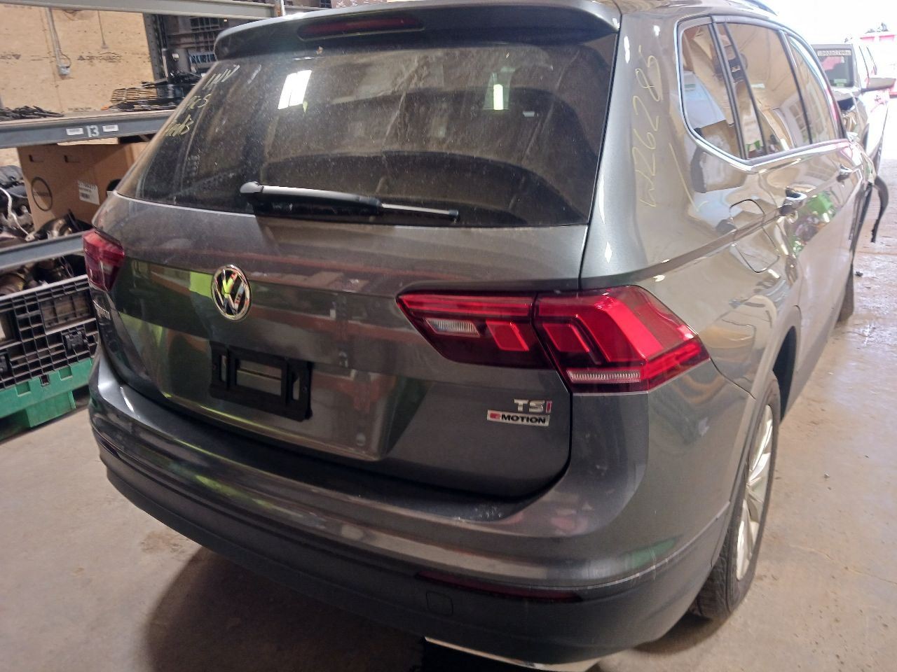 Audio Equipment Radio Receiver Center Dash Mounted Fits 18-20 TIGUAN 12886543